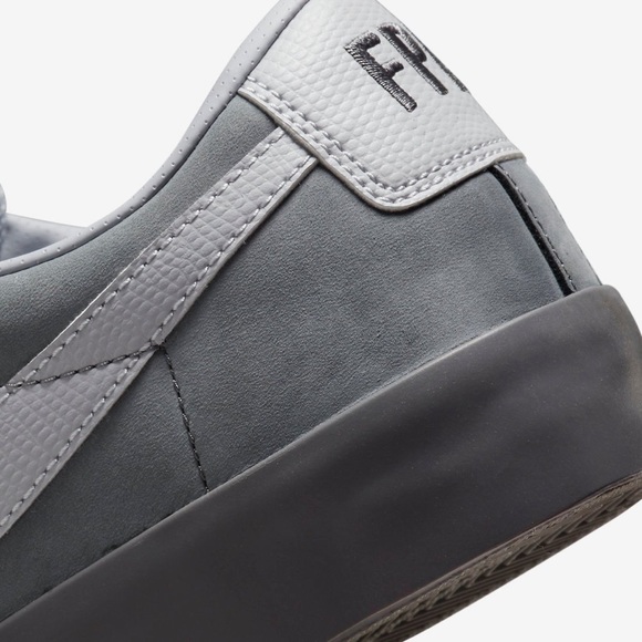 Nike SB Zoom Blazer Low GT QS Fort Percent Against Rights DN3754 001 - Picture 8 of 10